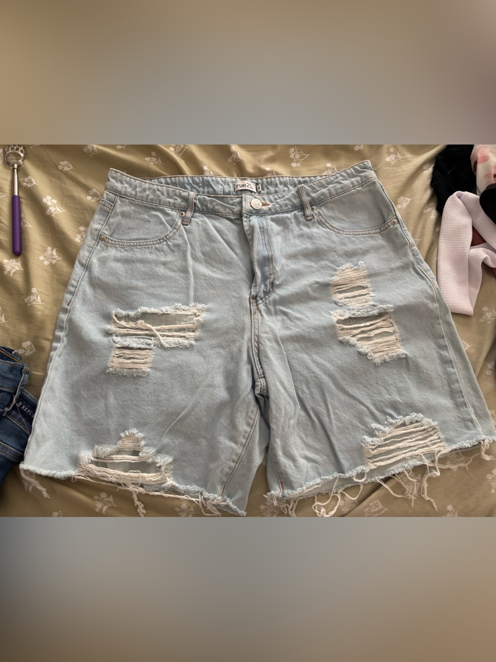 Rue21 Light Wash Distressed Denim Bermuda Shorts
